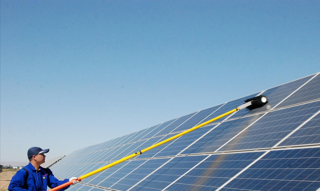 光伏市场大统一势在必行，，，漫衍式光伏备案质料清单不允许“加塞”。。。。」曳⒏奈锲菲滥承┑胤秸府……