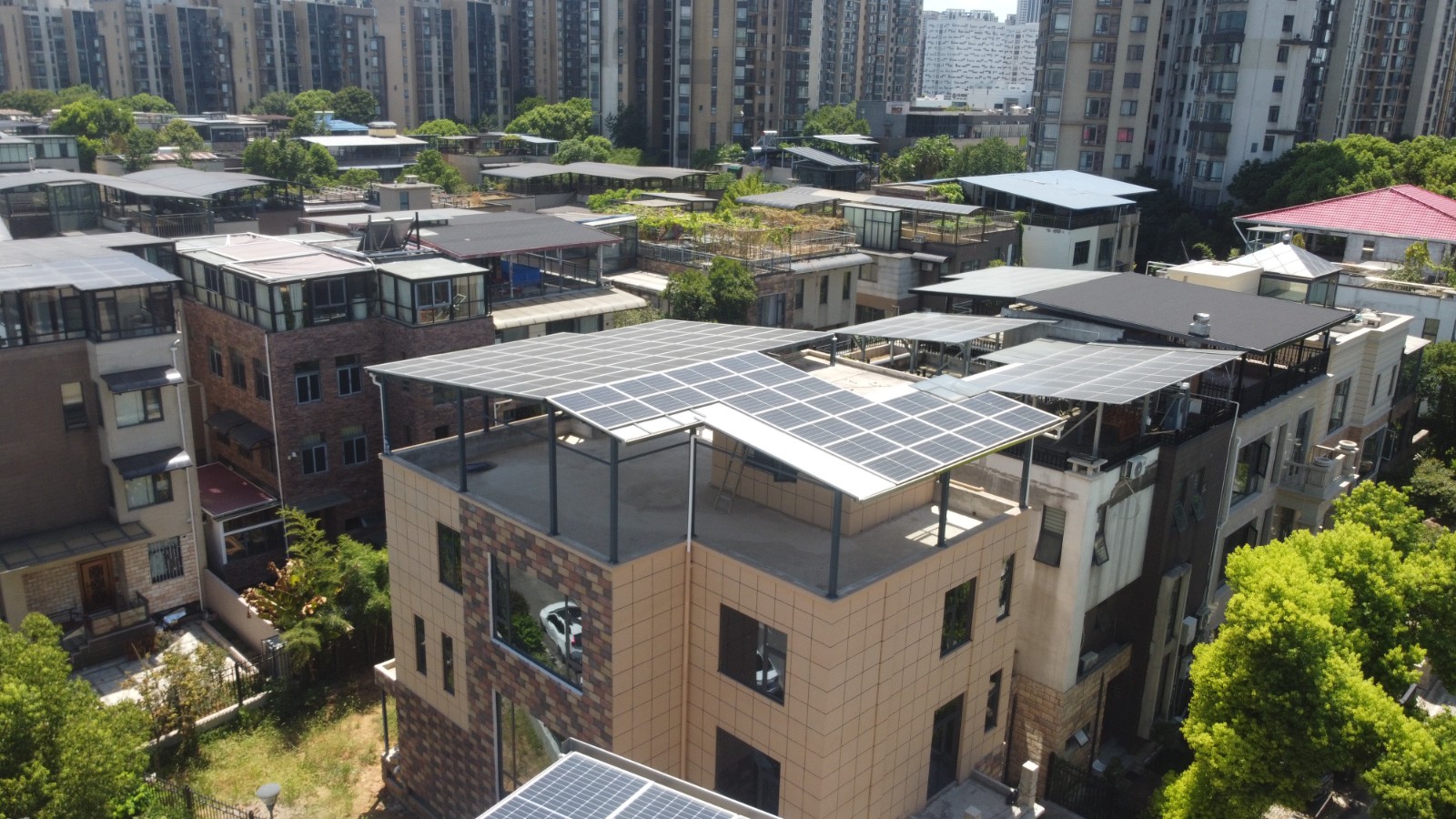 多地企业因用电缺口限电，，，装置漫衍式光伏可享宽免权！