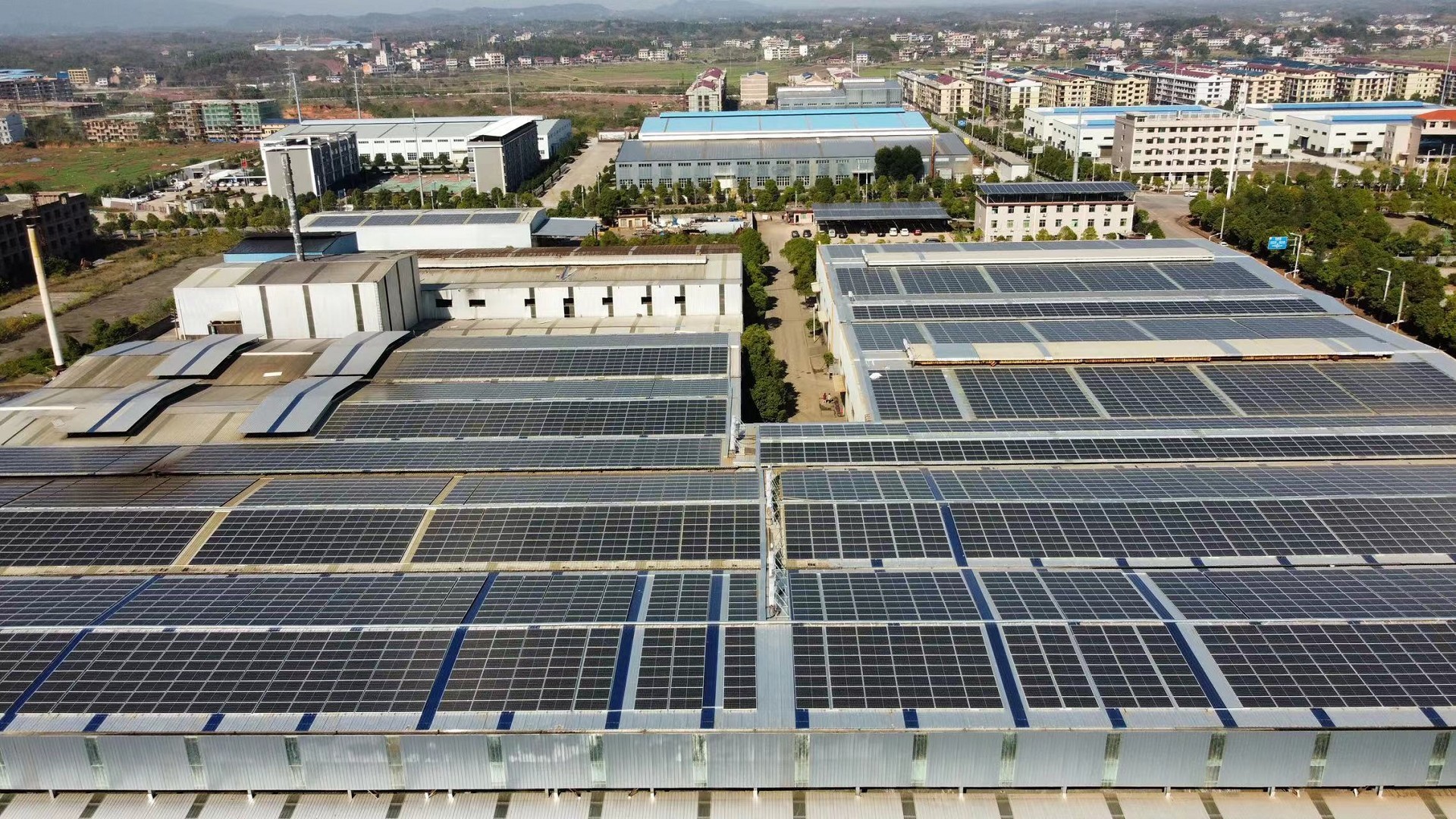 全球秩序躁动，，，，，中国光伏惧否？？？？？